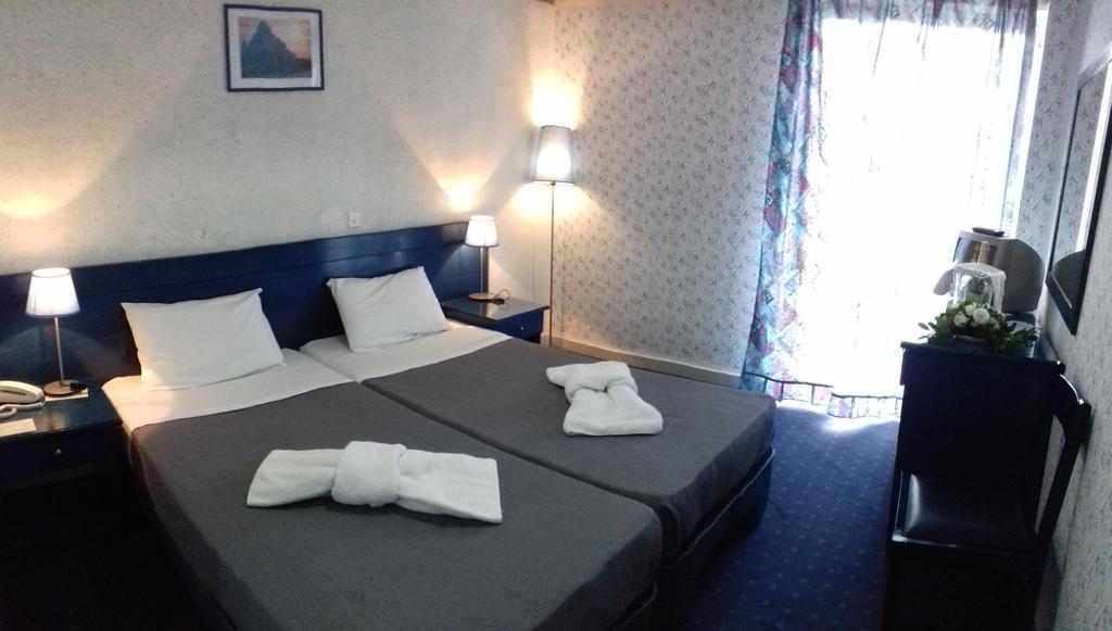 Argo Hotel Aegina Екстер'єр фото